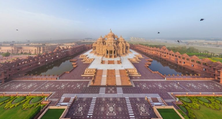 Flights from Melbourne, Australia to Delhi, India from only AUD 447 roundtrip