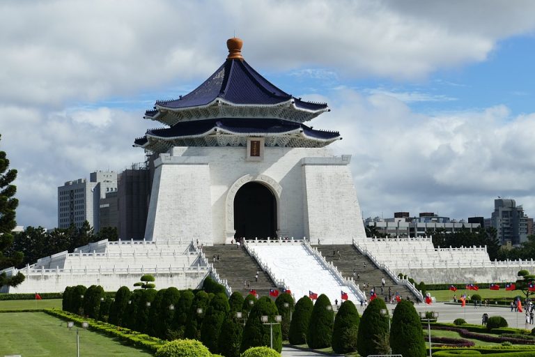 Flights from Paris, France to Taipei, Taiwan from only €509 roundtrip