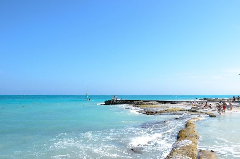 Direct flights from London, UK to Cancun, Mexico from only £299
