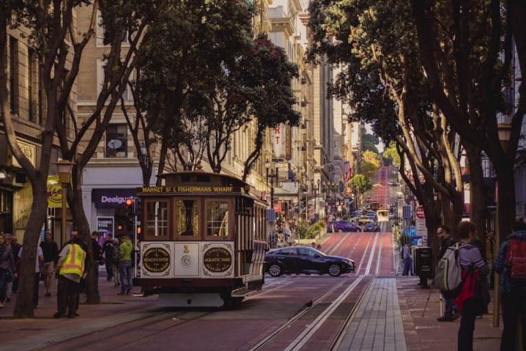Flights from Stockholm, Sweden to San Francisco, USA from only €327 roundtrip