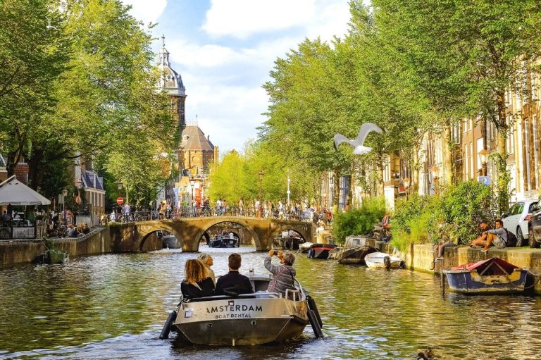 Flights from Denver, Colorado to Amsterdam, Netherlands from only $366 roundtrip