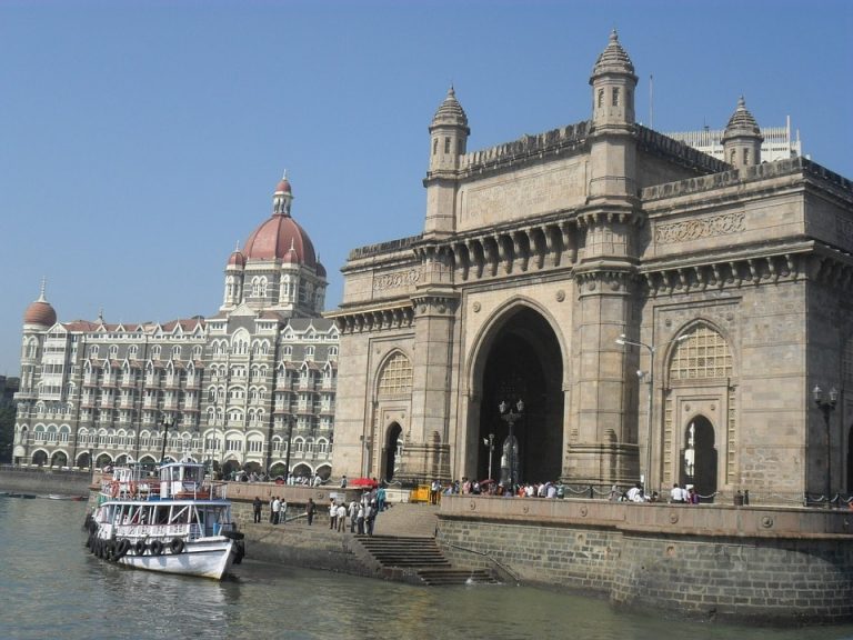Flights from London, UK to Mumbai, India from only £348 roundtrip