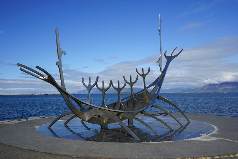 Direct Flights from Toronto, Canada to Reykjavík, Iceland from only CAD 319 roundtrip