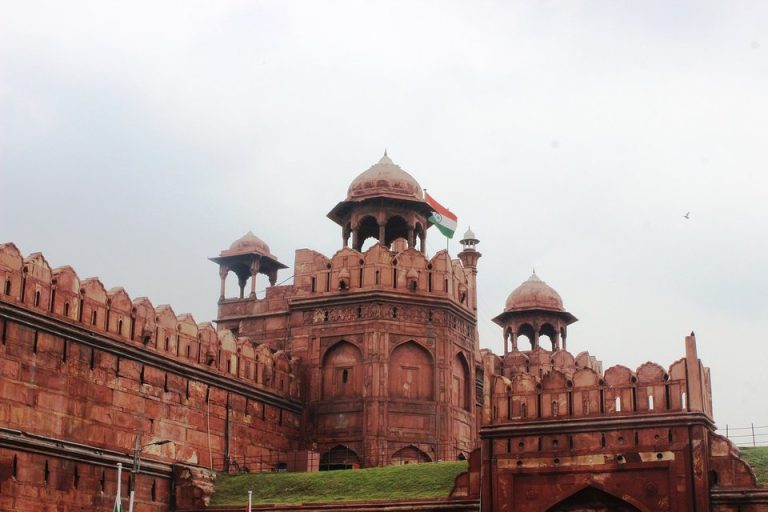 Flights from Moscow, Russia to Delhi, India from only €264 roundtrip