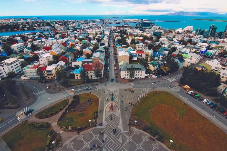 Flights from Frankfurt, Germany to Reykjavik, Iceland from only €267 roundtrip