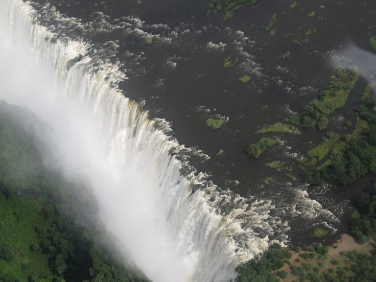 Flights from Luxembourg to Livingstone, Zambia from only €888 roundtrip