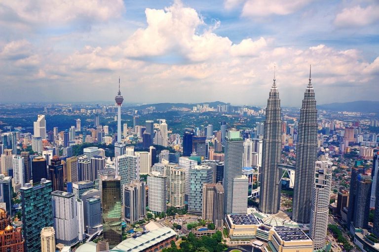 Flights from Los Angeles, USA to Kuala Lumpur, Malaysia from only $385 roundtrip