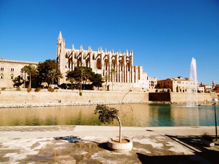 Direct Flights from Berlin, Germany to Palma de Mallorca, Spain from only €107 roundtrip
