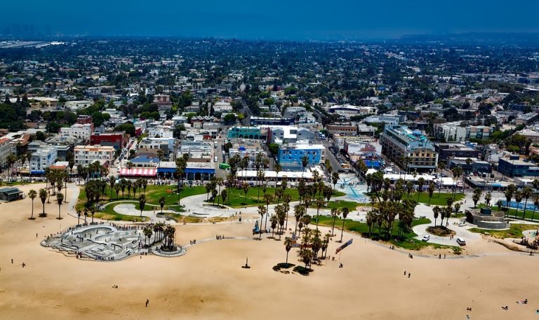 Direct Flights from Orlando, USA to Los Angeles, USA from only $116 roundtrip